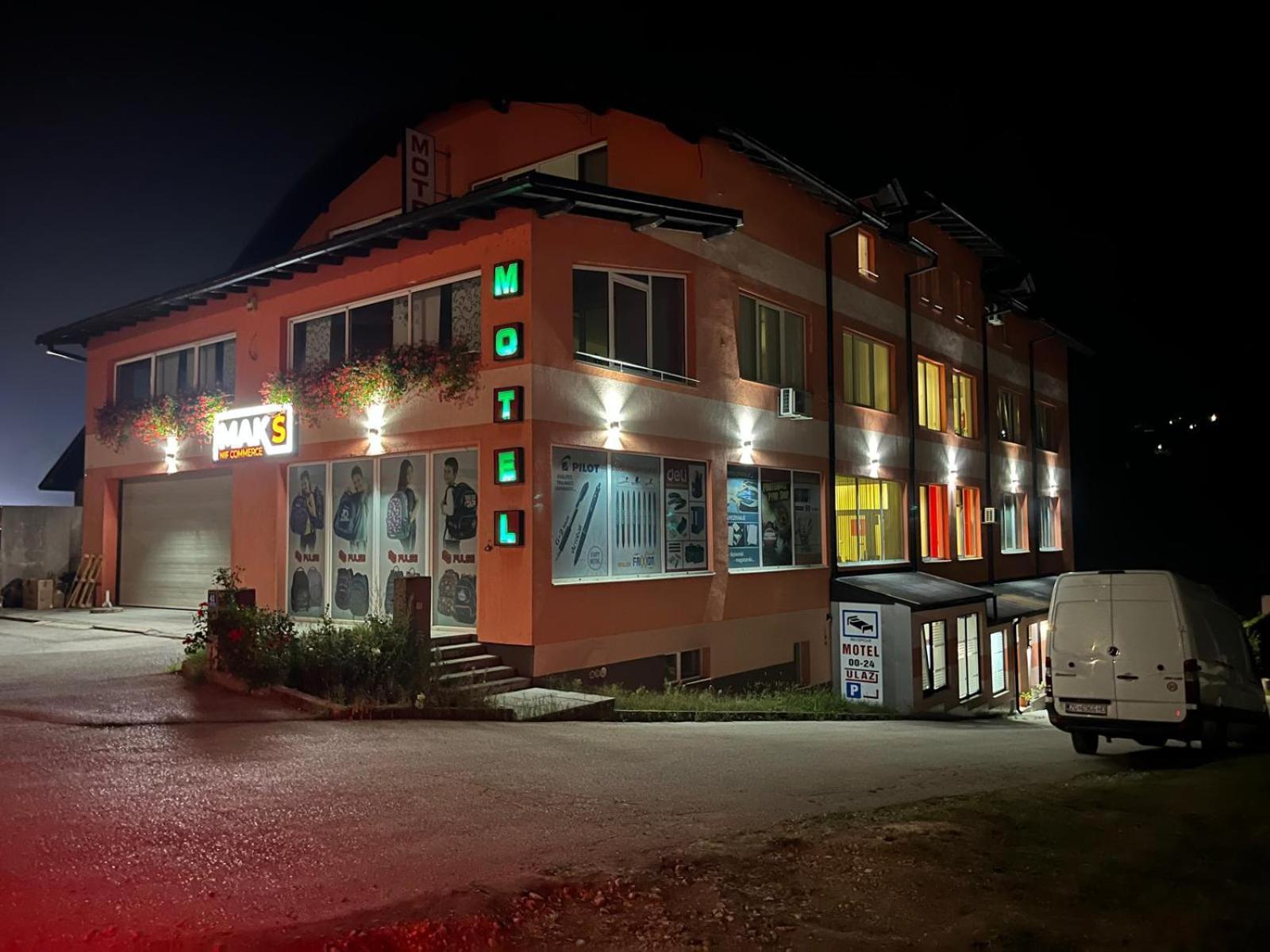 Motel Maks Kiseljak エクステリア 写真