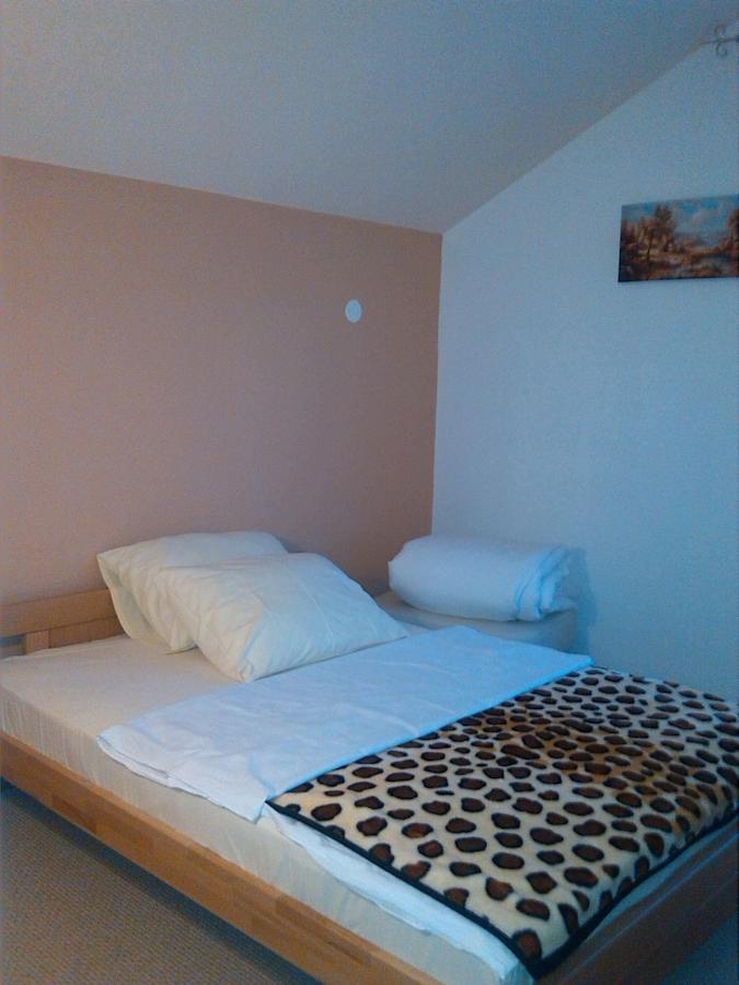 Motel Maks Kiseljak エクステリア 写真