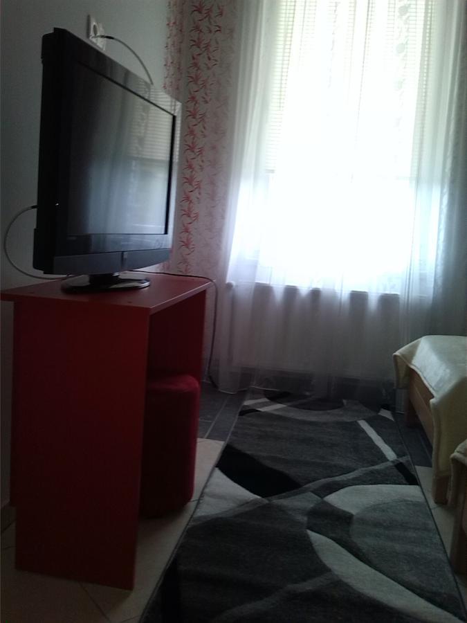 Motel Maks Kiseljak エクステリア 写真