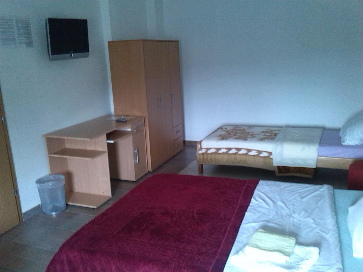 Motel Maks Kiseljak 部屋 写真