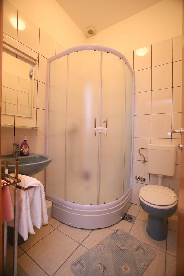 Motel Maks Kiseljak 部屋 写真