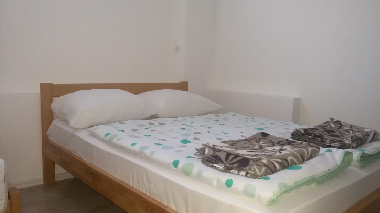 Motel Maks Kiseljak エクステリア 写真